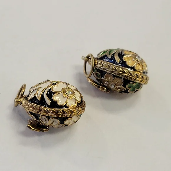 Two Floral Enamel Egg Charm Pendants - Picture 6 of 11